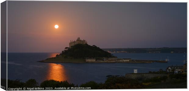 Moonset at St Michael's Mount Canvas Print by Nigel Wilkins