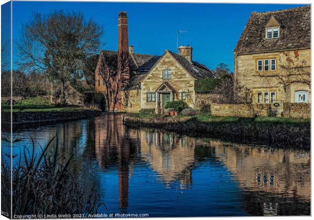 The Old Mill, Lower Slaughter, Cotswolds Canvas Print by Linda Webb
