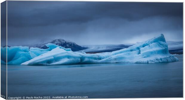 Jokulsarlon glacier lagoon in Iceland Canvas Print by Paulo Rocha
