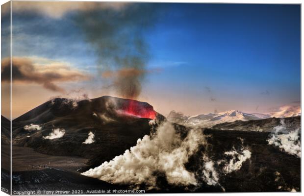 Fimmvörðuháls Volcano Canvas Print by Tony Prower