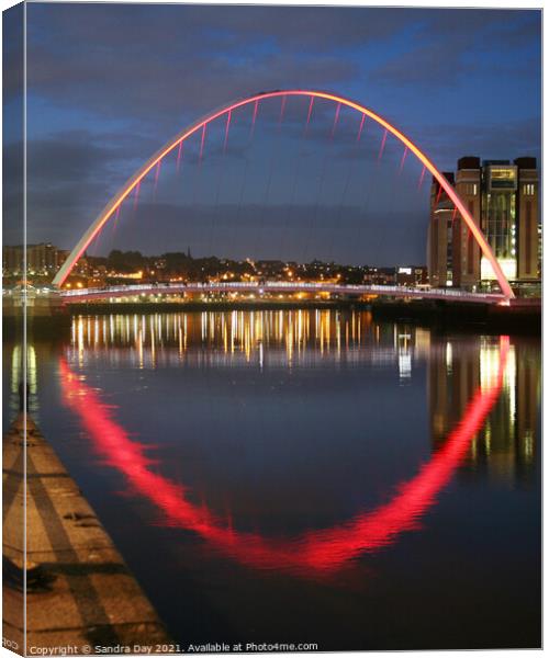  the Millennium Bridge and Newcastle Quayside Canvas Print by Sandra Day