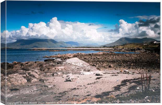 Connemara landscape with impending bad weather Canvas Print by johnseanphotography 