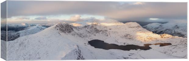 Snowdon Yr Wyddfa Horshoe mountain Eryri Snowdonia national park Canvas Print by Sonny Ryse