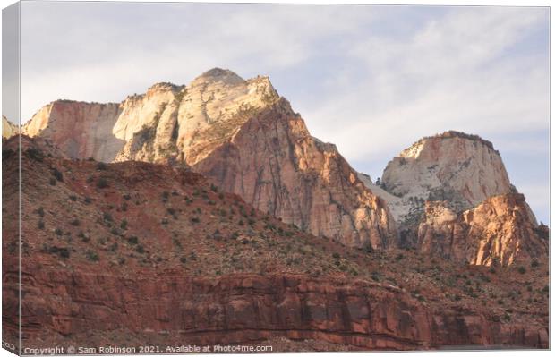 Red rocks Zion National Park Canvas Print by Sam Robinson