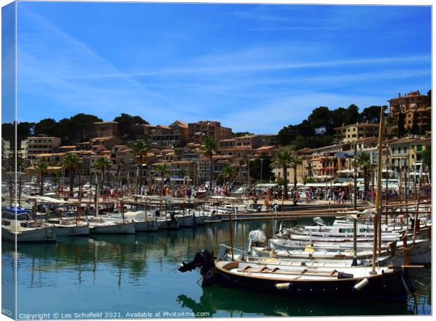 Port Soller Majorca Mallorca  Canvas Print by Les Schofield