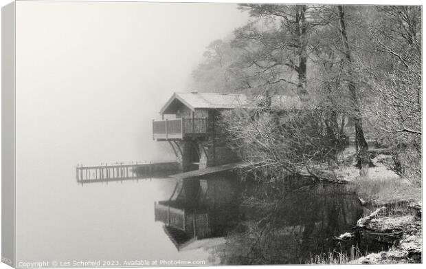 Duke of Portland boat house Ullswater  Canvas Print by Les Schofield