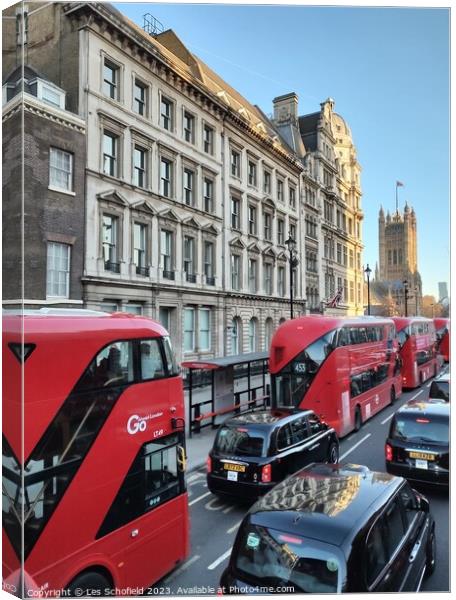 London transport  Canvas Print by Les Schofield