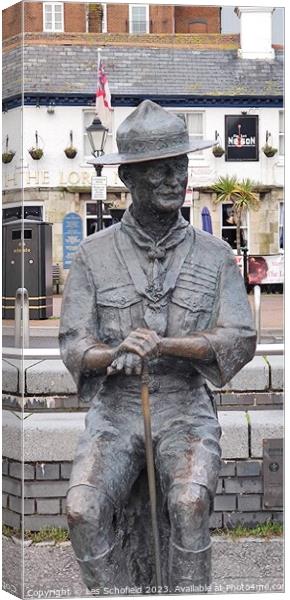 Baden Powell monument  Canvas Print by Les Schofield