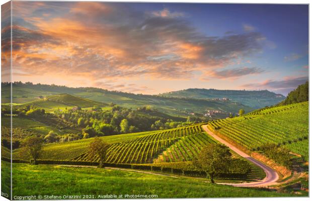 Langhe vineyards view, Barolo, Piedmont, Italy Canvas Print by Stefano Orazzini
