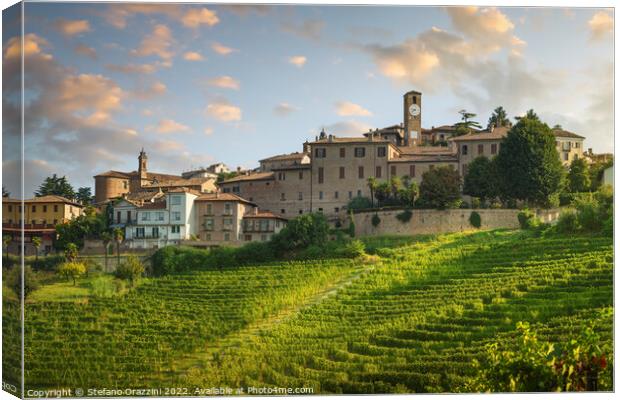 Neive village skyline and Langhe vineyards, Piedmont, Italy Canvas Print by Stefano Orazzini
