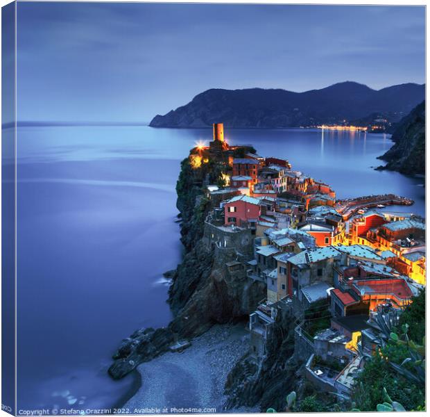 Vernazza village, aerial view at sunset. Cinque Terre, Ligury Canvas Print by Stefano Orazzini