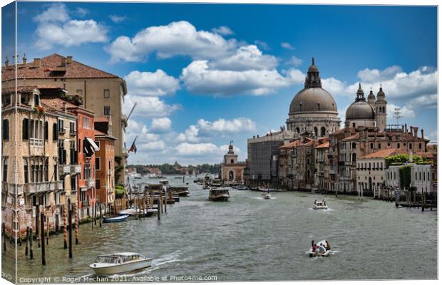 Serene Venice Lagoon Canvas Print by Roger Mechan