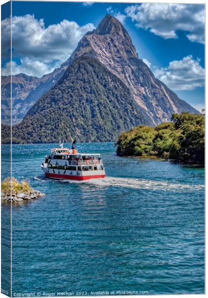 Spectacular Milford Sound and Mitre Peak Canvas Print by Roger Mechan