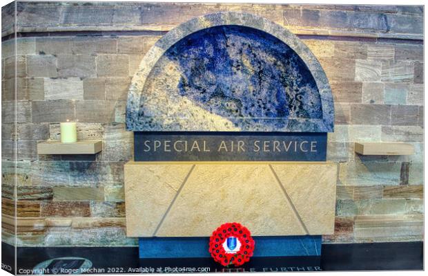 SAS Tribute in Hereford Cathedral Canvas Print by Roger Mechan