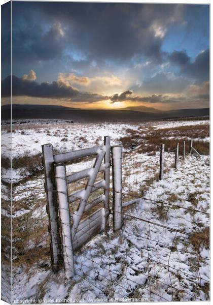 Snow Yorkshire moors Canvas Print by Giles Rocholl