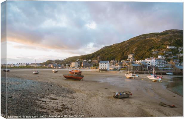 Barmouth Harbour at Sunset Canvas Print by Bob Kent