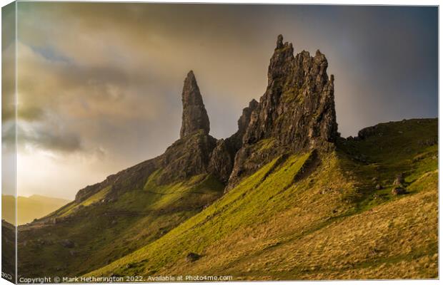 Old Man of Storr, Skye Canvas Print by Mark Hetherington