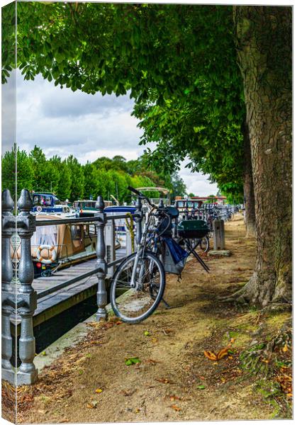 Bruges Towpath Canvas Print by Gerry Walden LRPS