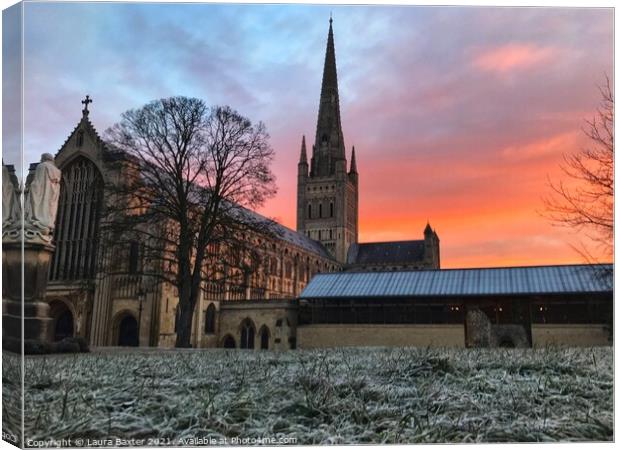 Frosty Sunrise at Norwich Cathedral Canvas Print by Laura Baxter
