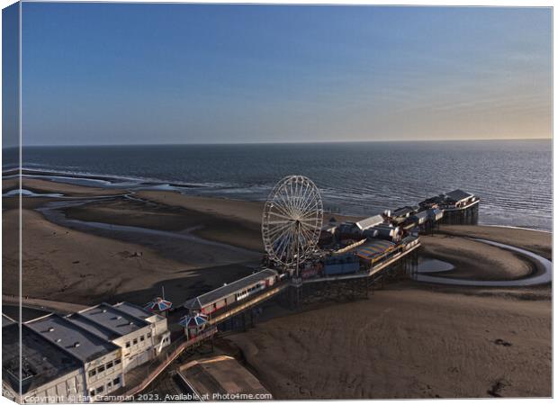 Blackpool Central Pier at sunset Canvas Print by Ian Cramman