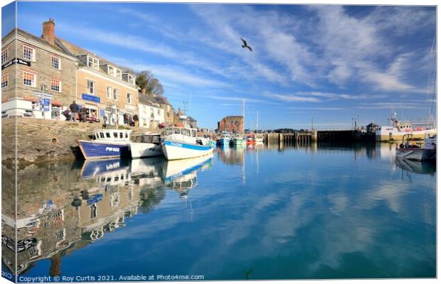 Padstow Reflections Canvas Print by Roy Curtis
