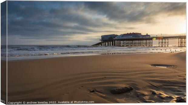 Cromer dawn  Canvas Print by andrew loveday