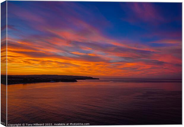 Scarborough North Bay Sunset Canvas Print by Tony Millward
