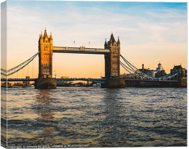 Tower Bridge: The Golden Hour Canvas Print by Rowena Ko