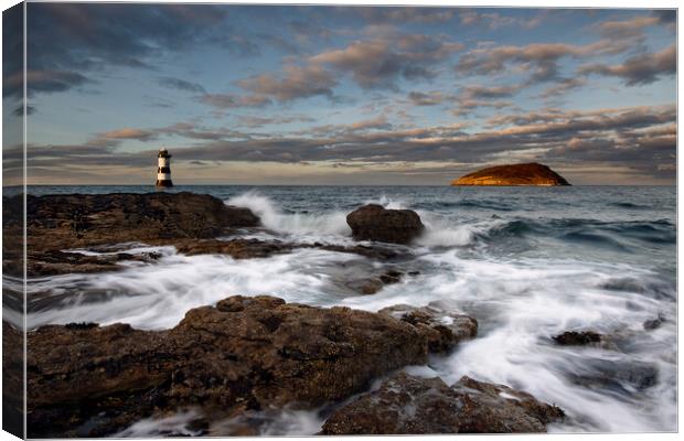 Trwyn Du lighthouse and Puffin Island Canvas Print by Dave Urwin