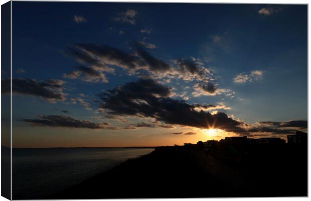 Sunset over Hordle Cliff, Milford on Sea, 28th May 2022 Canvas Print by Geoff Stoner