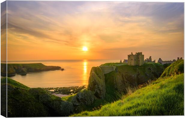 Sunrise at Dunnottar Castle near Stonehaven Canvas Print by DAVID FRANCIS