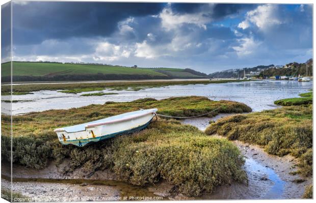 The Gannel in Newquay, Cornwall. Canvas Print by Gordon Scammell