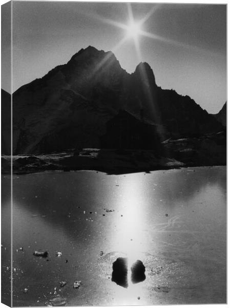 spire verte,dru,chamonix,haute savoie,france Canvas Print by louis bertrand