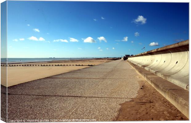 Dymchurch Seafront Canvas Print by Ray Putley