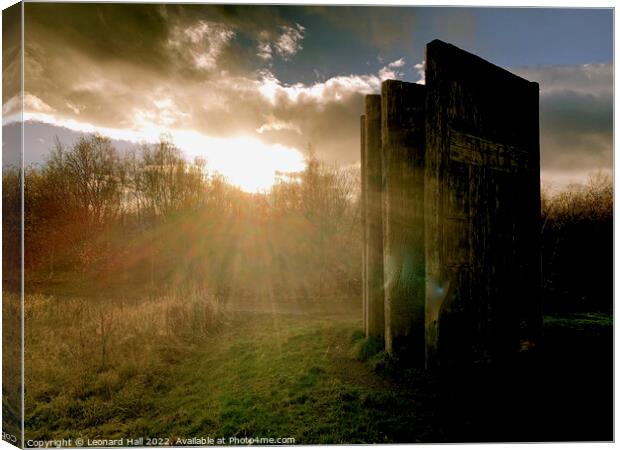 Unlock the lock gates Canvas Print by Leonard Hall