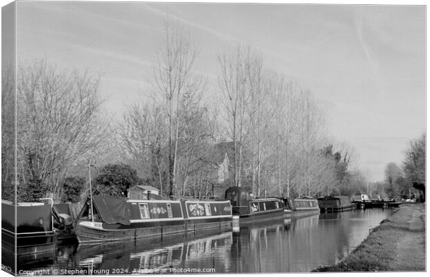 Aldermaston Wharf and The Kennet and Avon Canal in Winter Canvas Print by Stephen Young
