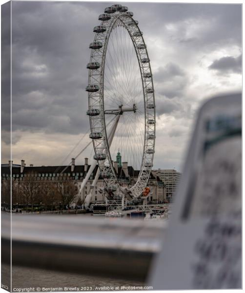 London Eye  Canvas Print by Benjamin Brewty