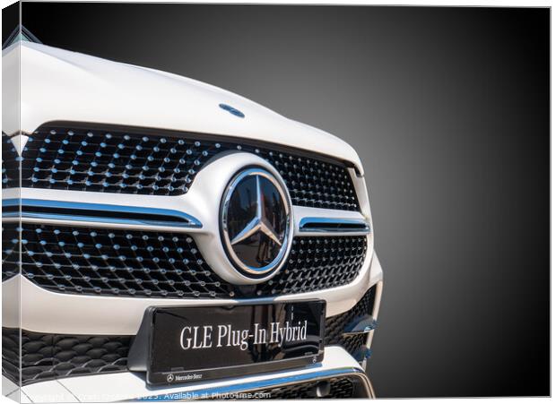 Mercedes-Benz GLE Plug-in-Hybrid Canvas Print by Cristi Croitoru