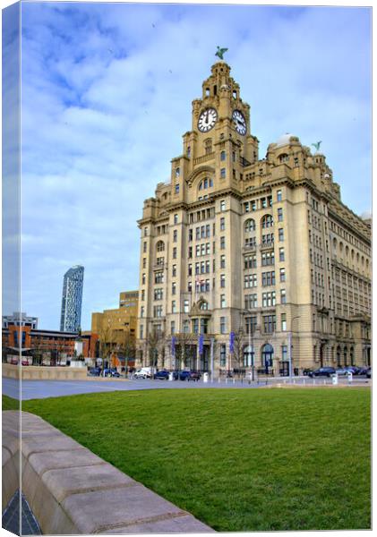 Liver Building Liverpool Canvas Print by Steve Smith
