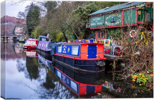Serenity on the Rochdale Canal Canvas Print by Steve Smith