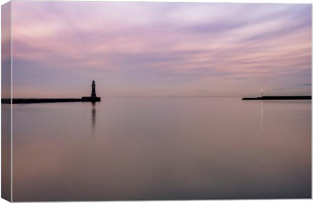Roker Tranquility Canvas Print by Steve Smith