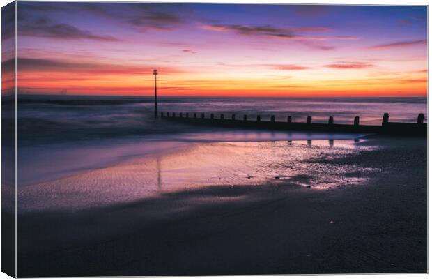 The Mesmerising Beauty of Withernsea Sunrise Canvas Print by Tim Hill