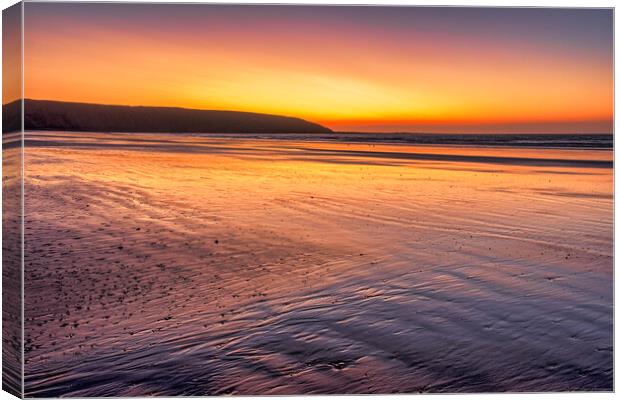 Golden Sunrise on Filey Beach Canvas Print by Tim Hill