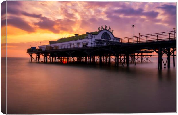 Cleethorpes Pier Lincolnshire Coast Canvas Print by Tim Hill