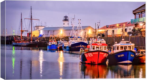 Kommandoren in Scarborough Harbour Canvas Print by Tim Hill