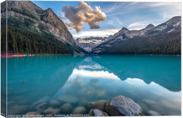 Lake Louise in the evening Canvas Print by Gunter Nuyts