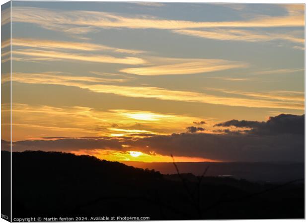 Crickley hill Cotswolds sunset Canvas Print by Martin fenton