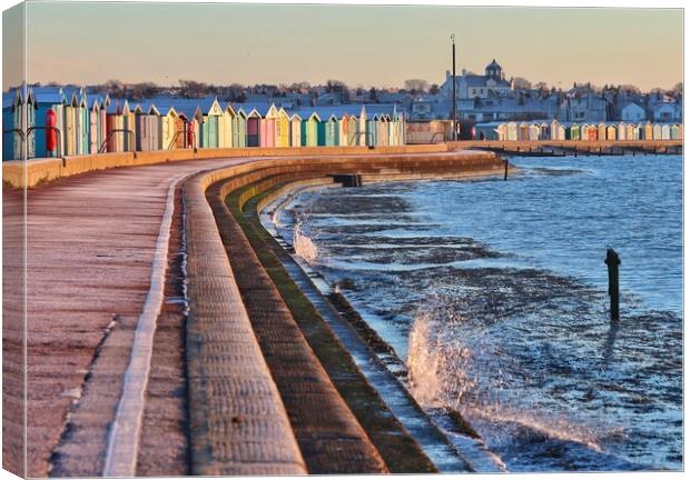 Brightlingsea  Prom  Canvas Print by Tony lopez