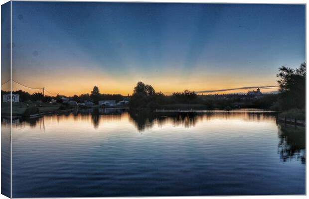 Sun  rising over the Boating lake in Brightlingsea Canvas Print by Tony lopez