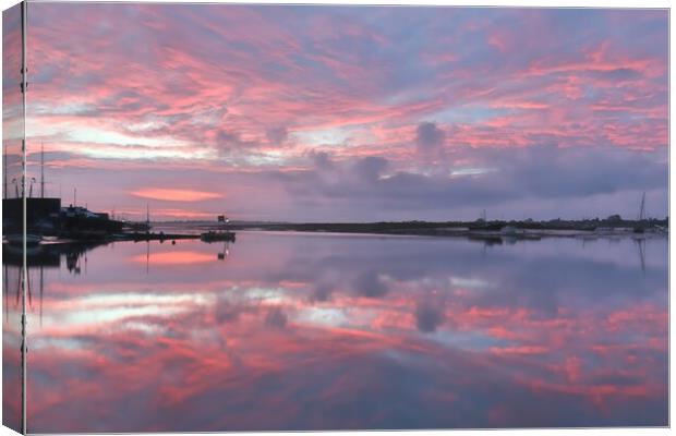 Pre duntide vloudscsp colours over the Brightlingsea Harbour  Canvas Print by Tony lopez